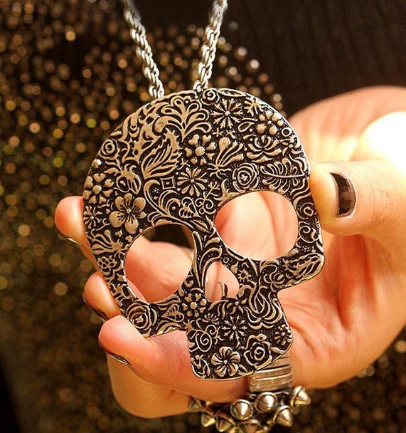 Women Fashion Skull Yellow Sweater Chain Necklace on Luulla